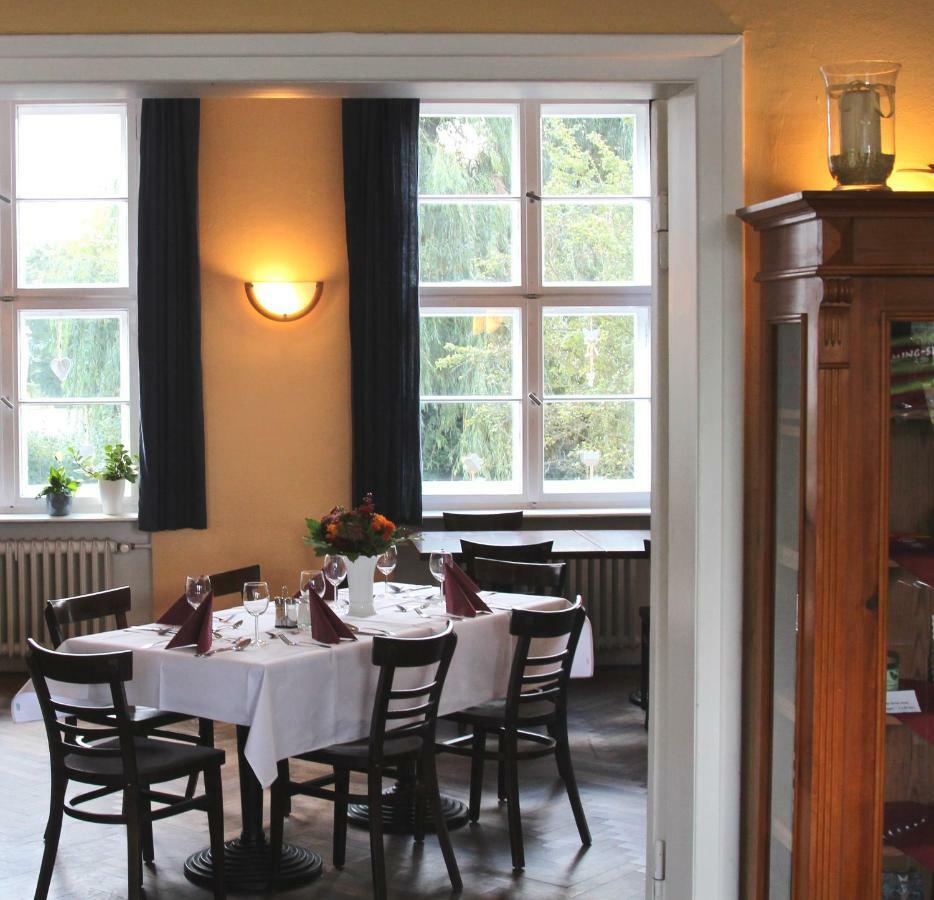 Familien- Und Freizeithotel Gutshaus Petkus 외부 사진